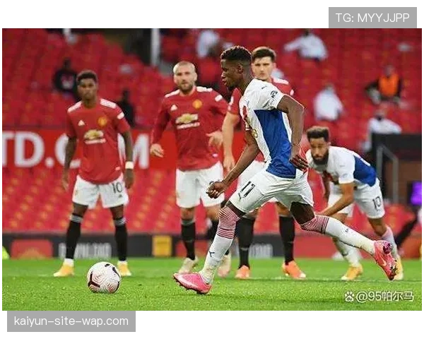 曼联边路转移传球次数联赛居首 进攻速度提升至第八快